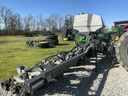 2016 International 1238 Planter Image