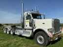2023 Peterbilt 389 conventional Image
