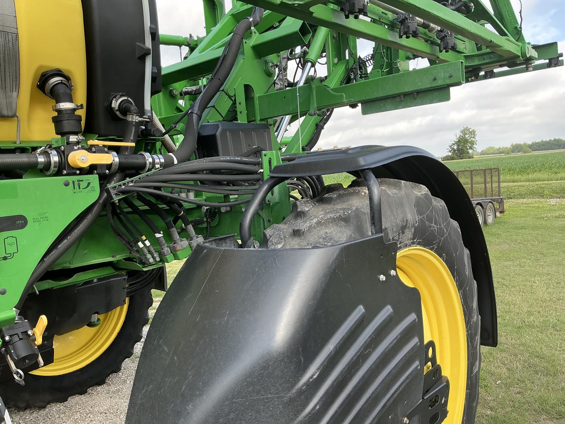2021 John Deere R4030 Image