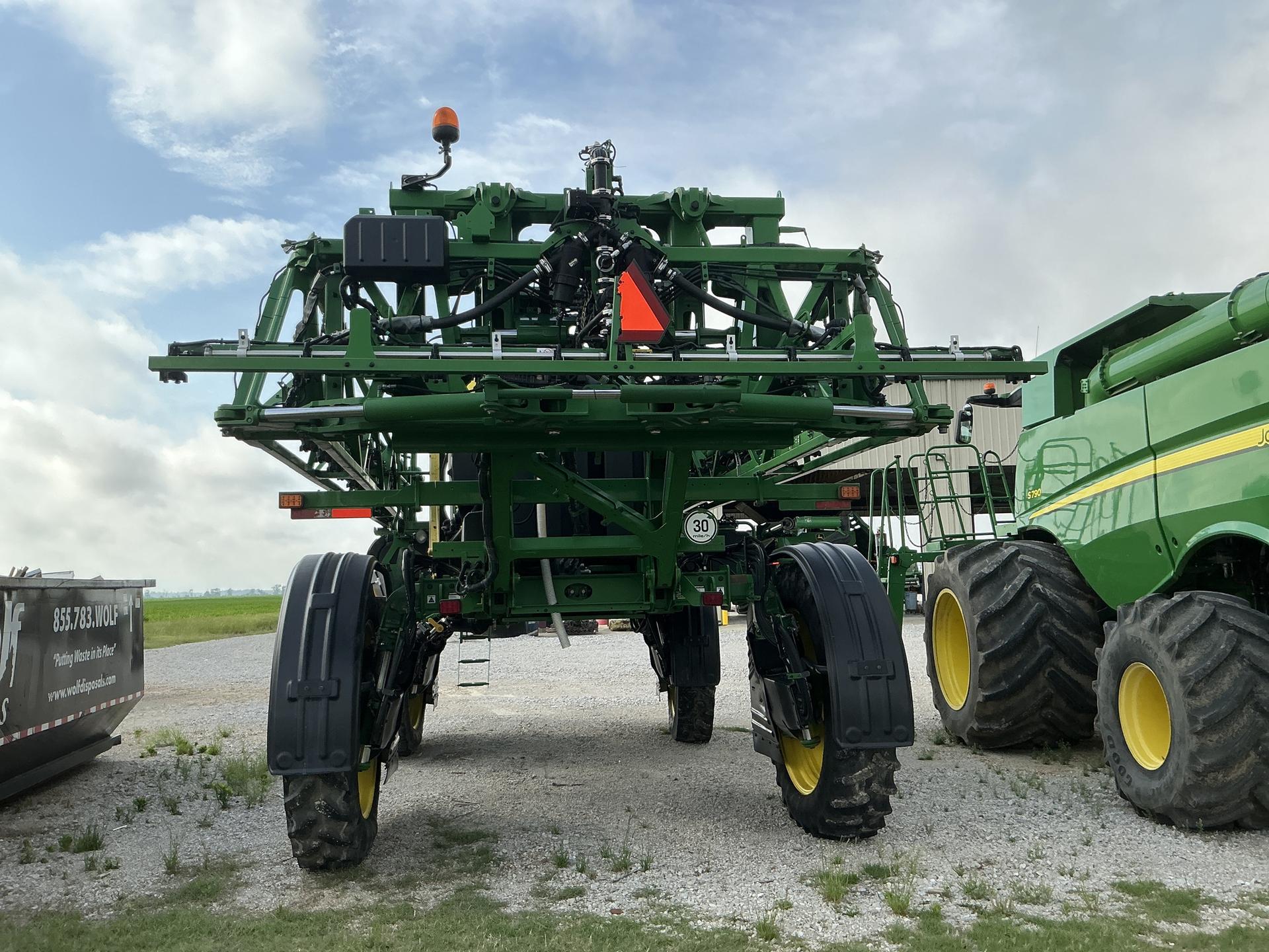 2021 John Deere R4030 Image