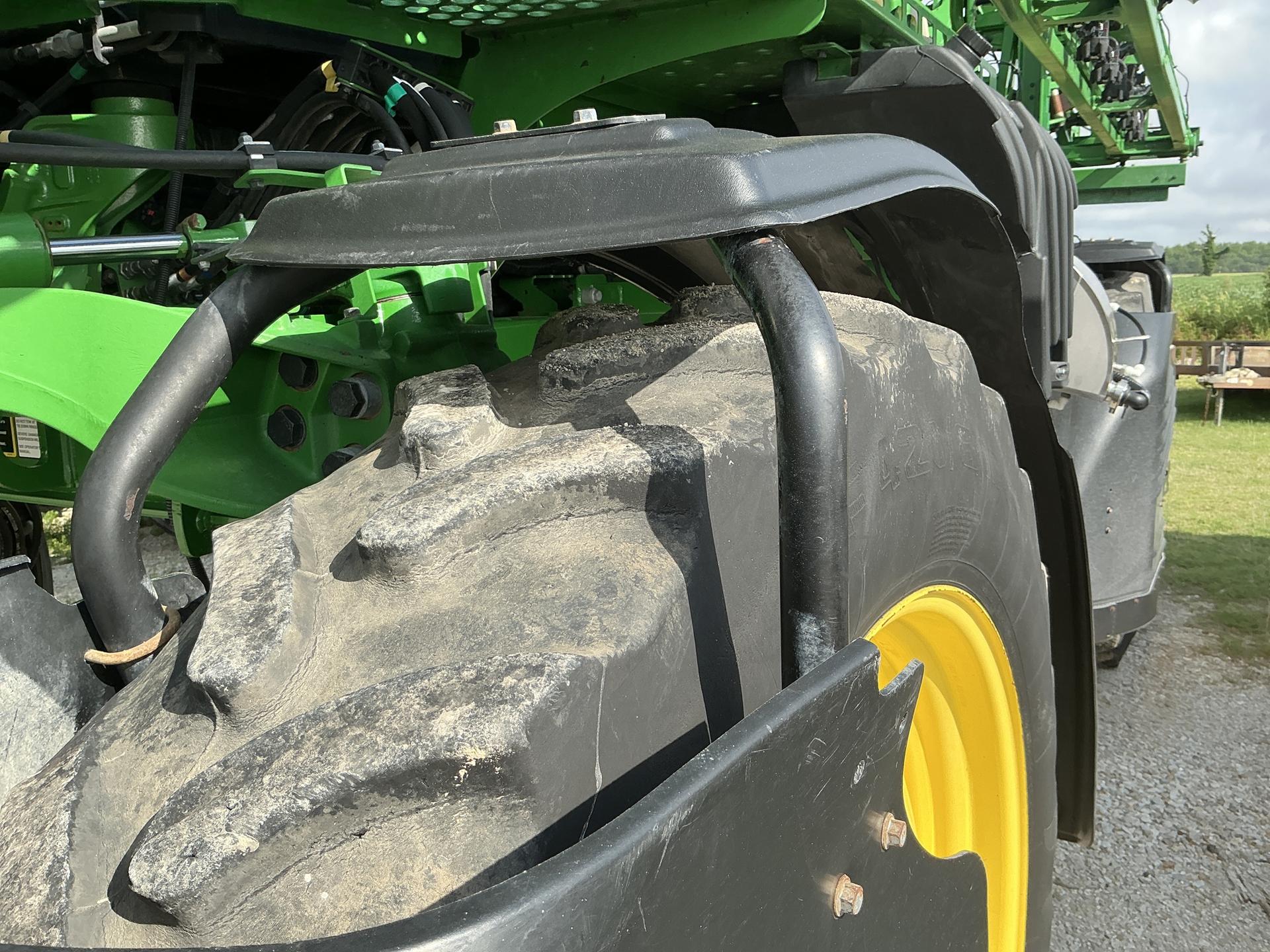 2021 John Deere R4030 Image