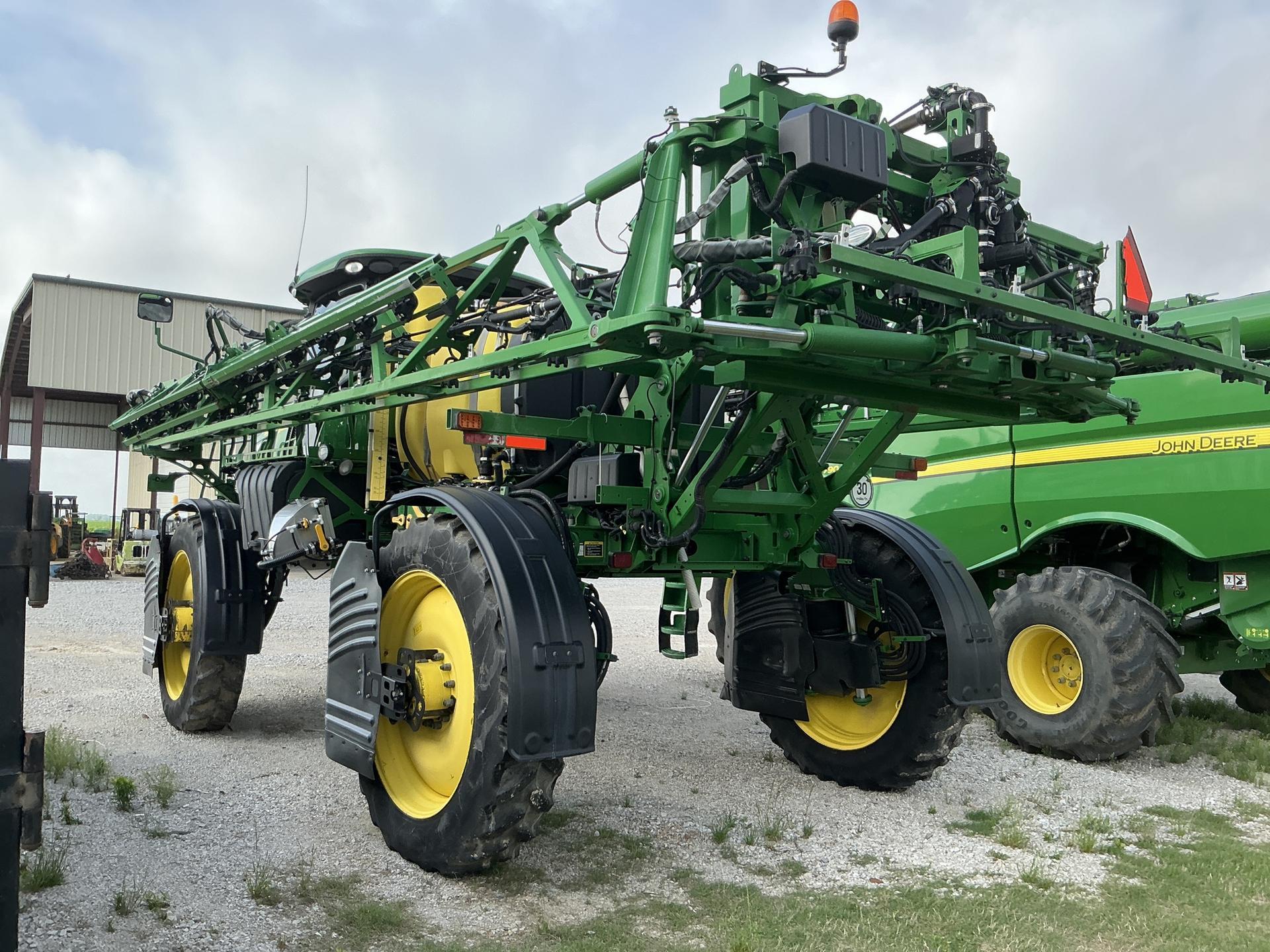 2021 John Deere R4030 Image