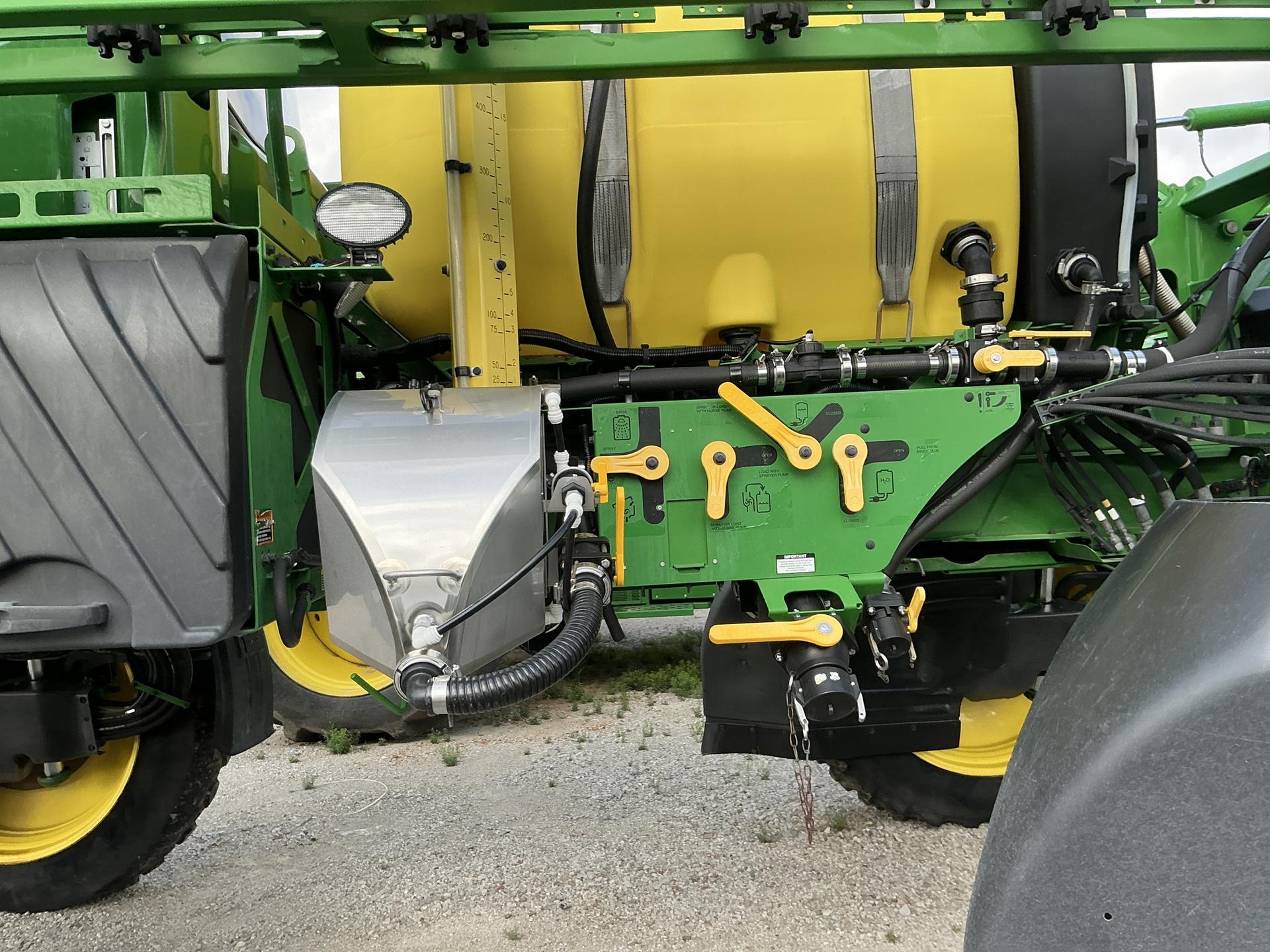 2021 John Deere R4030 Image