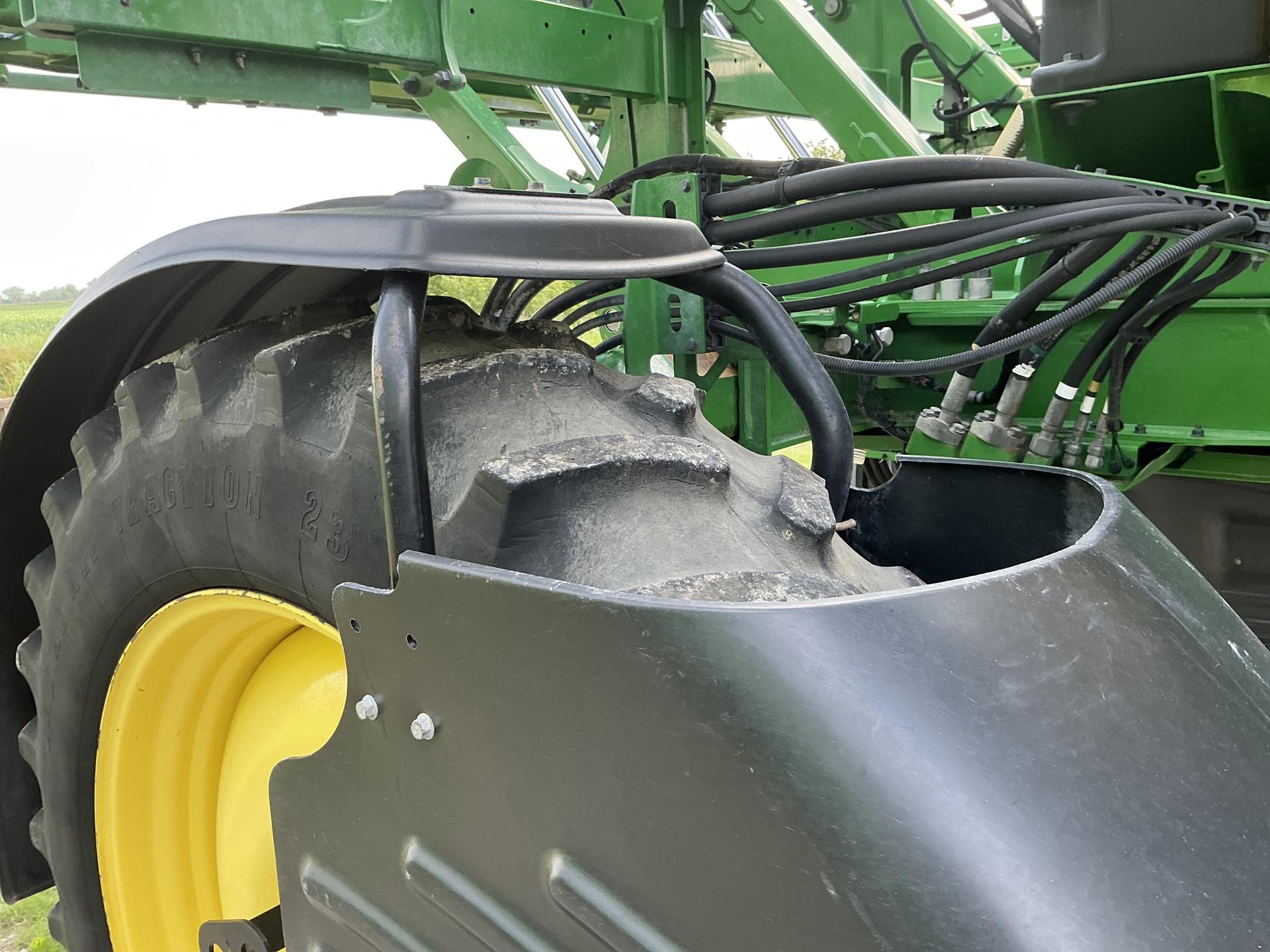 2021 John Deere R4030 Image