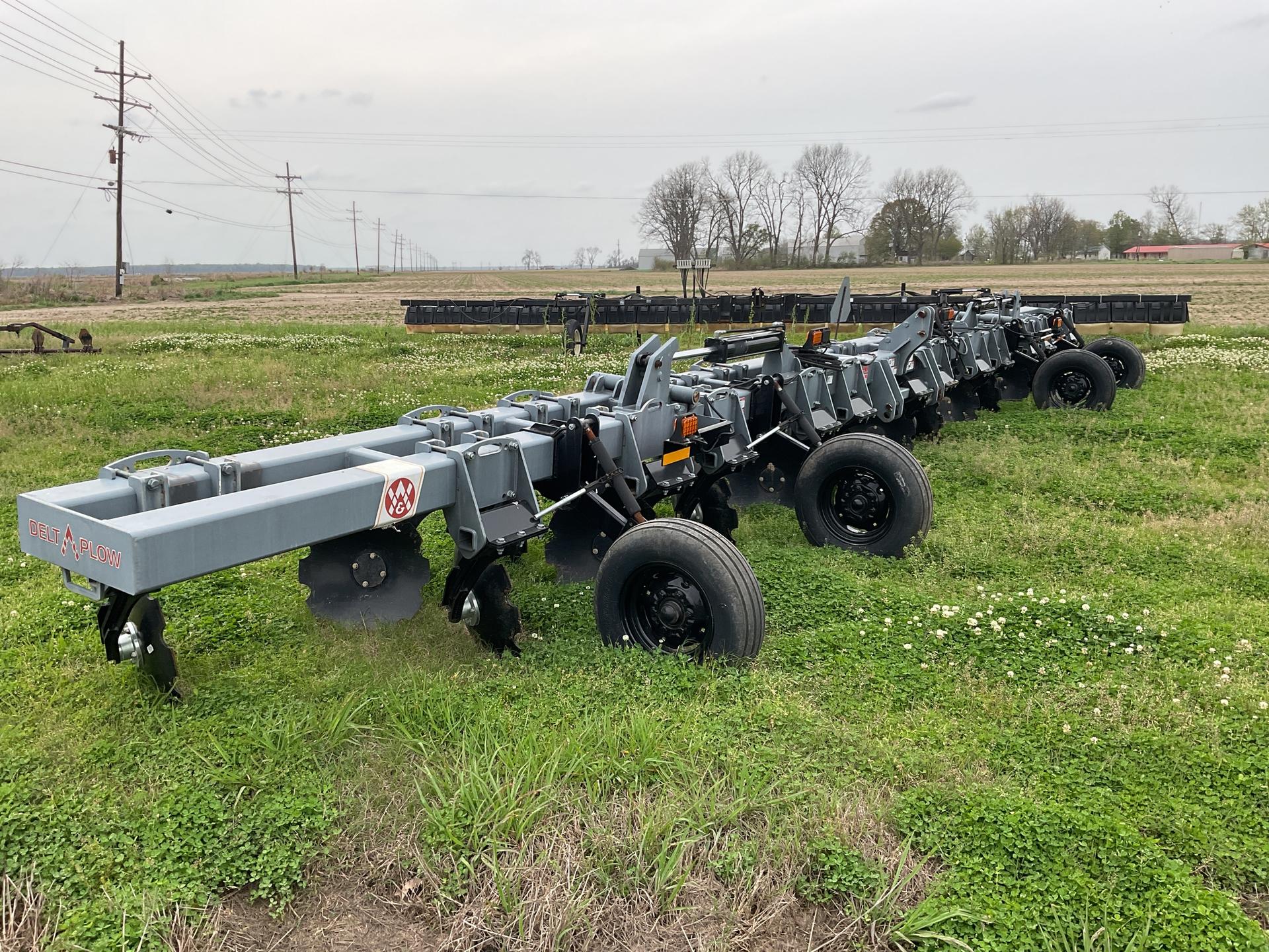 2019 W&A 12R36” Delta Plow Image