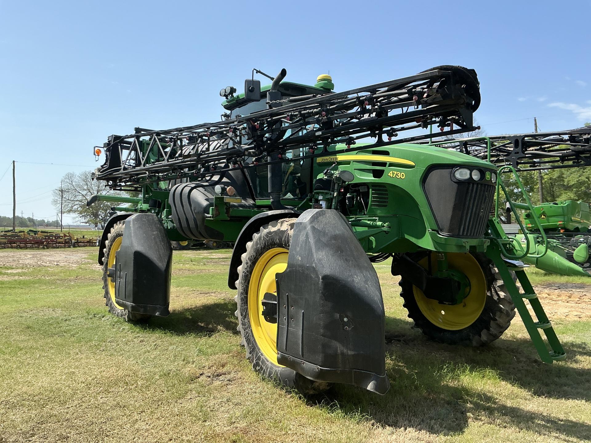 2014 John Deere 4730 Image