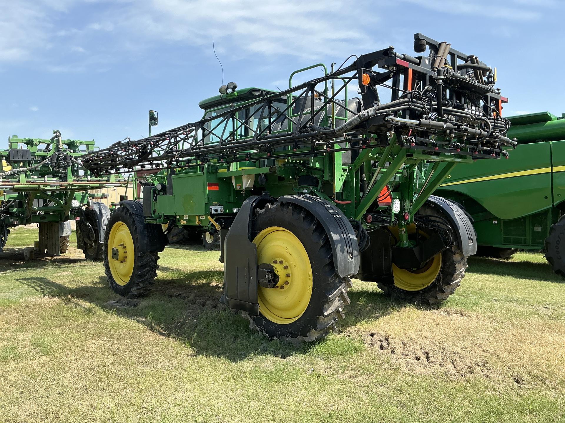 2014 John Deere 4730 Image