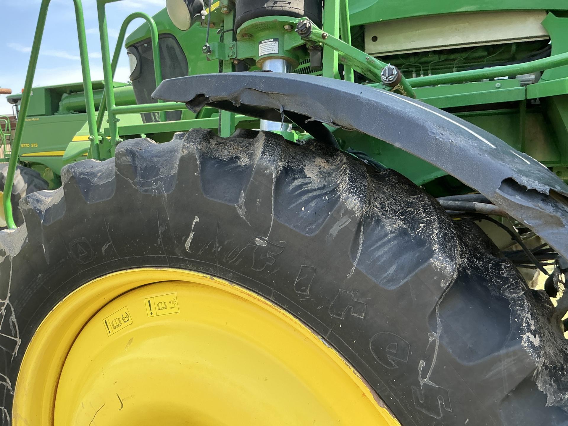 2014 John Deere 4730 Image
