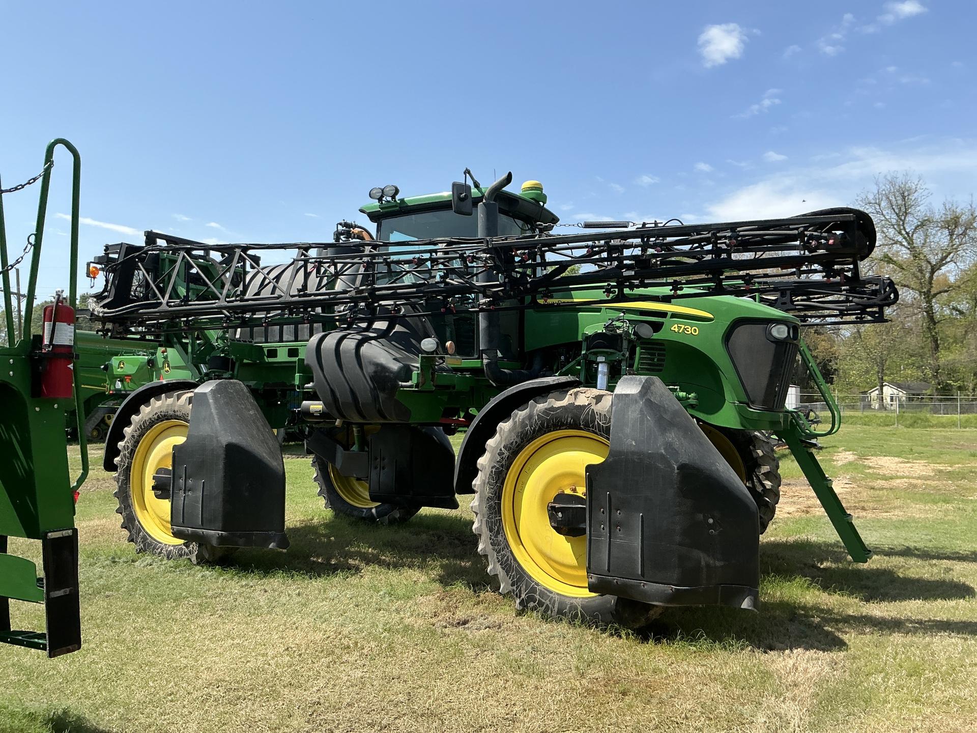 2014 John Deere 4730 Image