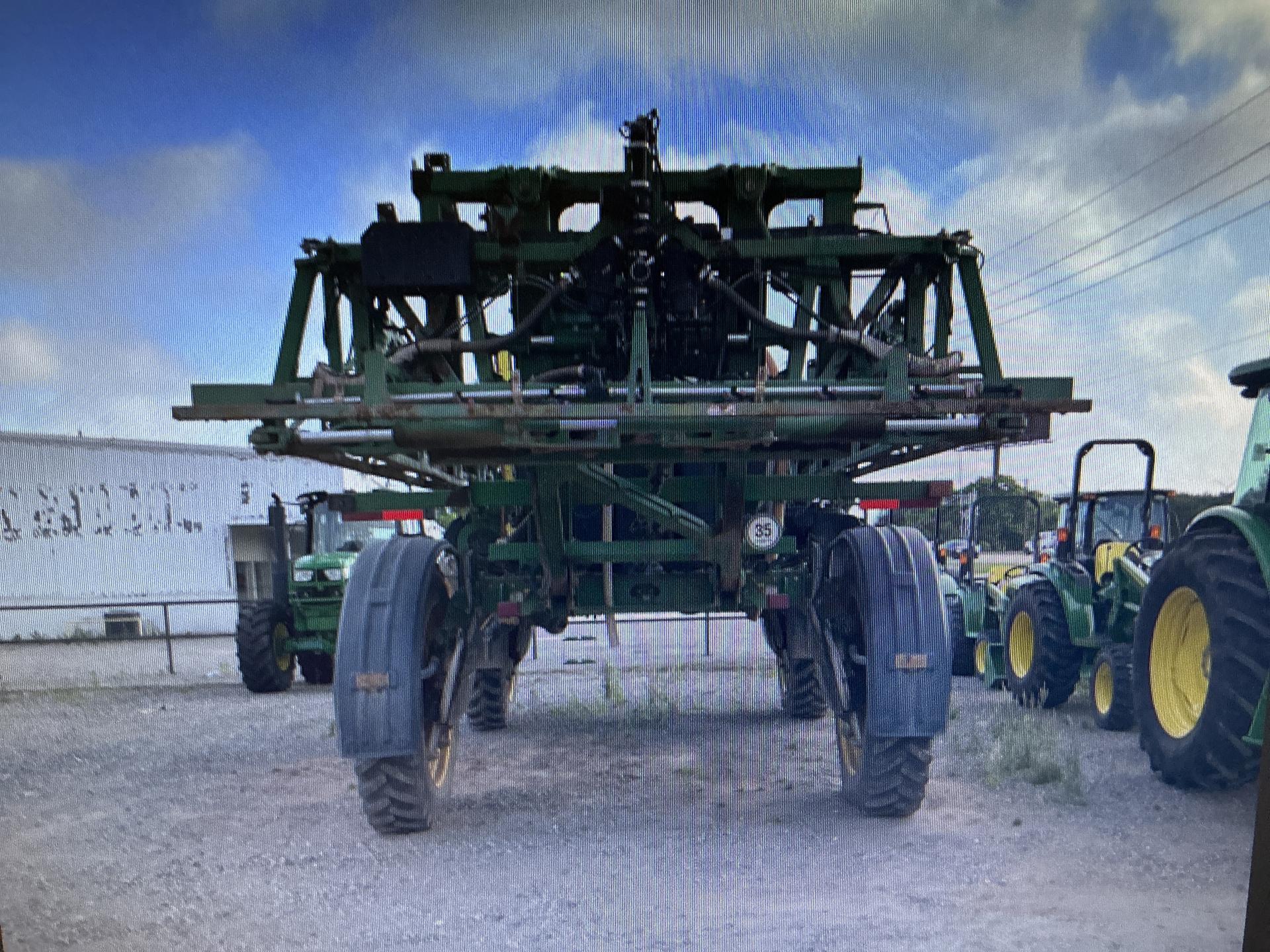 2016 John Deere R4038 Image