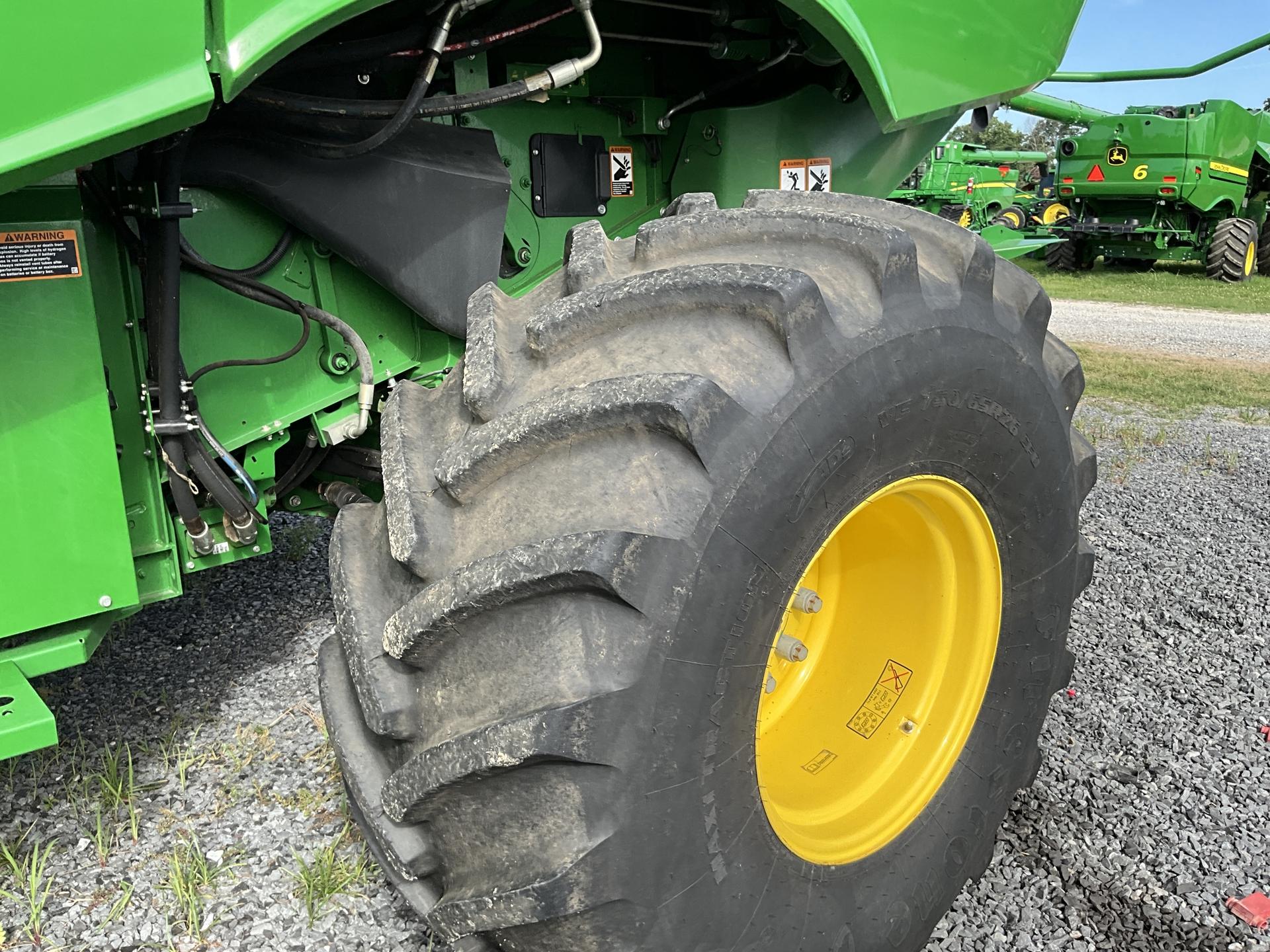2020 John Deere S780 Image