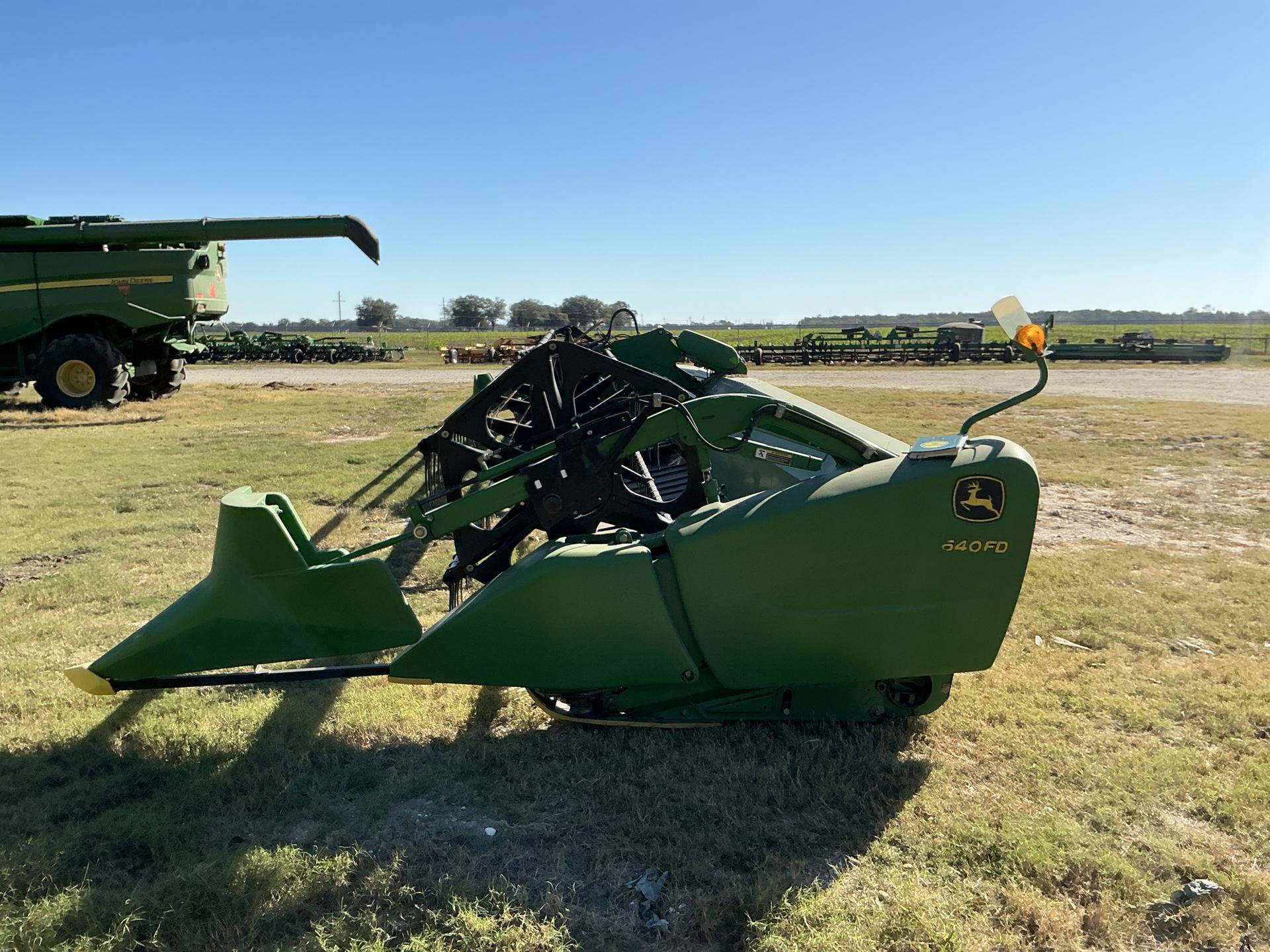 2014 John Deere 640FD Image