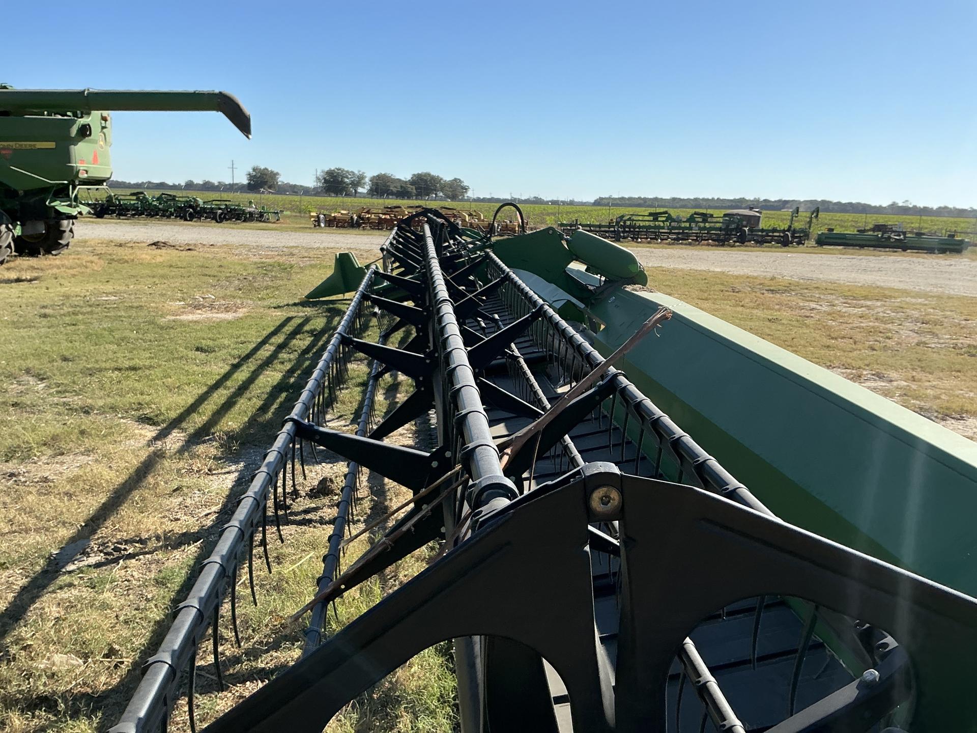 2014 John Deere 640FD Image