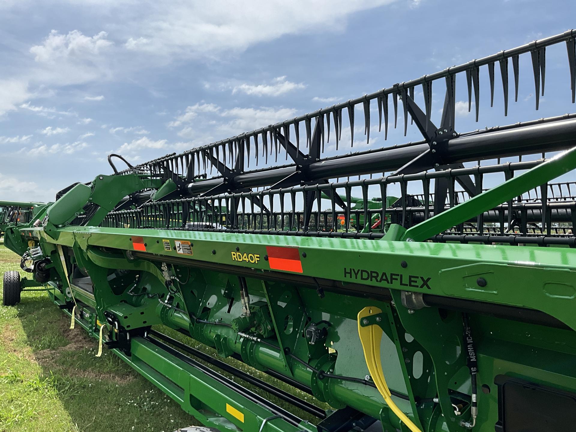 2023 John Deere RD40F Image