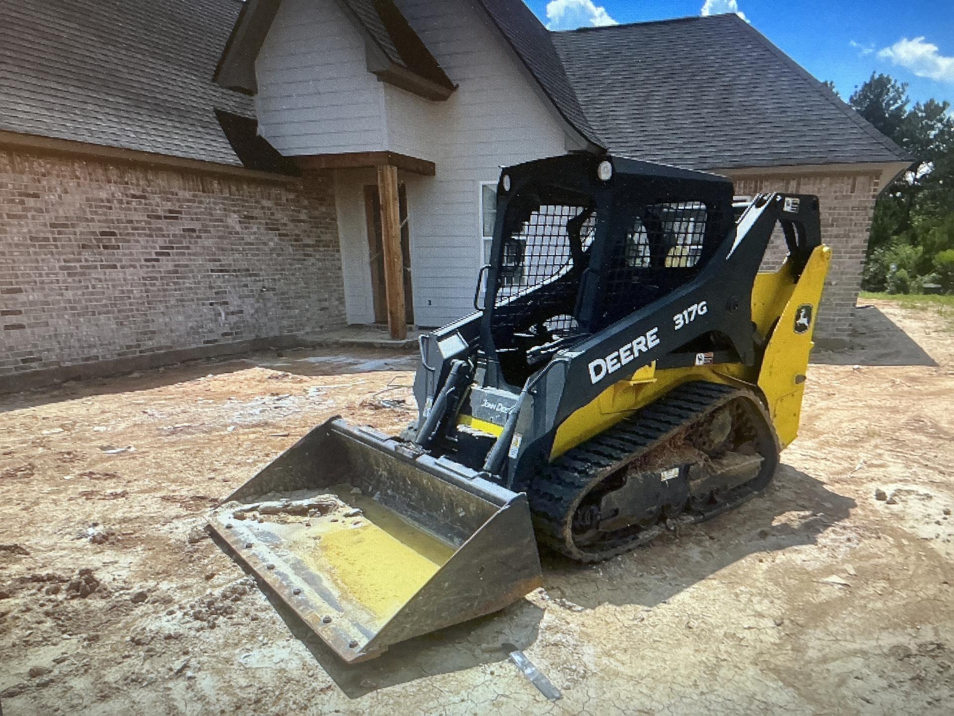2018 John Deere 317G Image