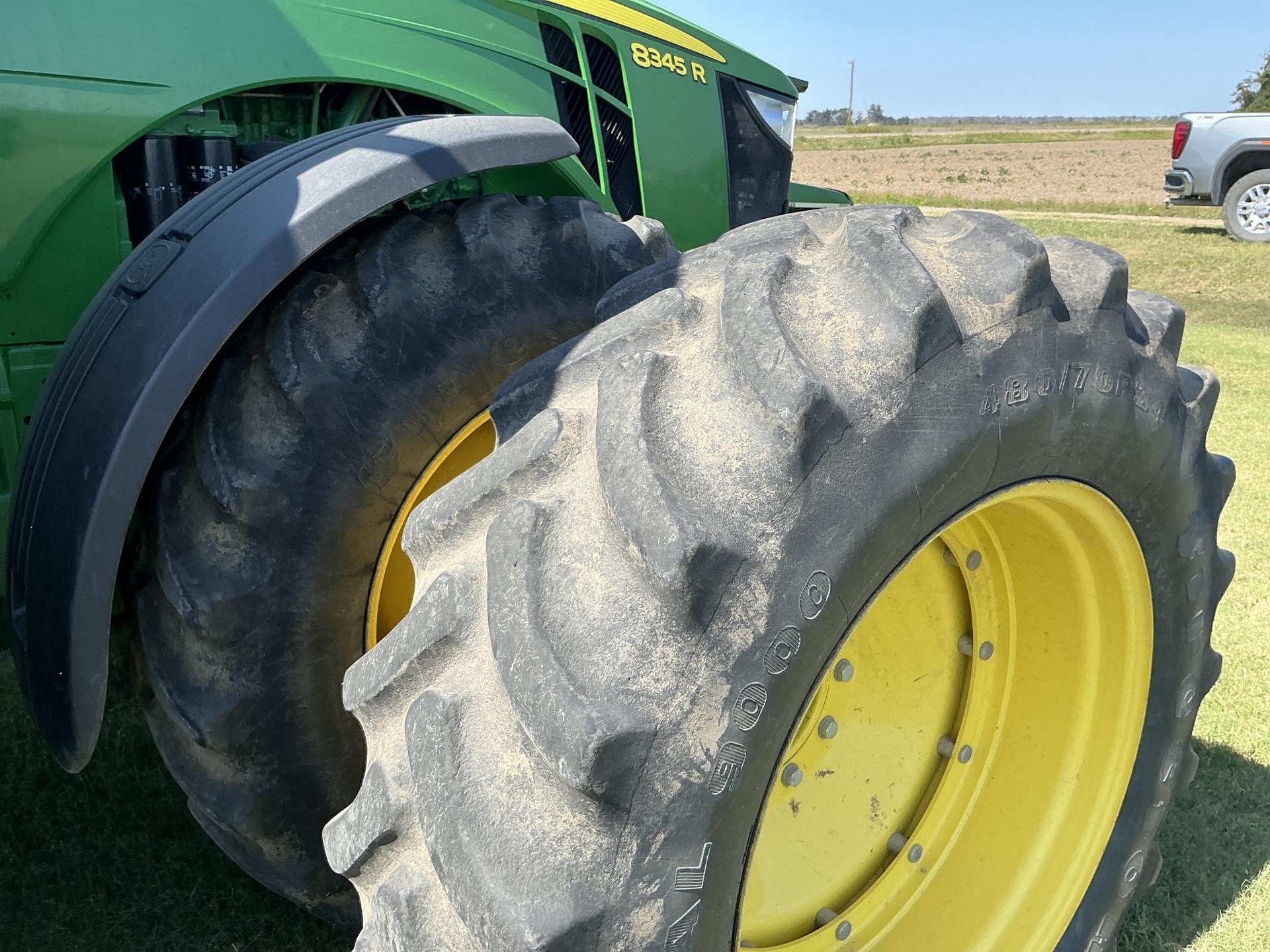 2019 John Deere 8345R Image