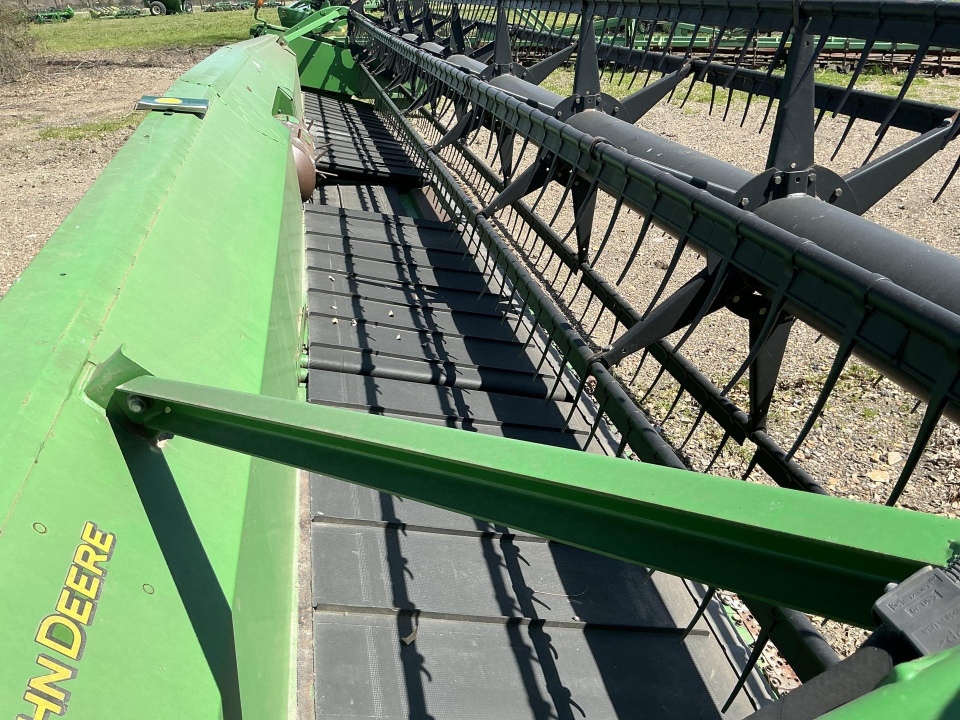 2012 John Deere 635FD Image