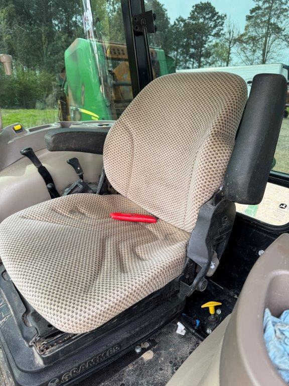 2021 John Deere 5075E Image
