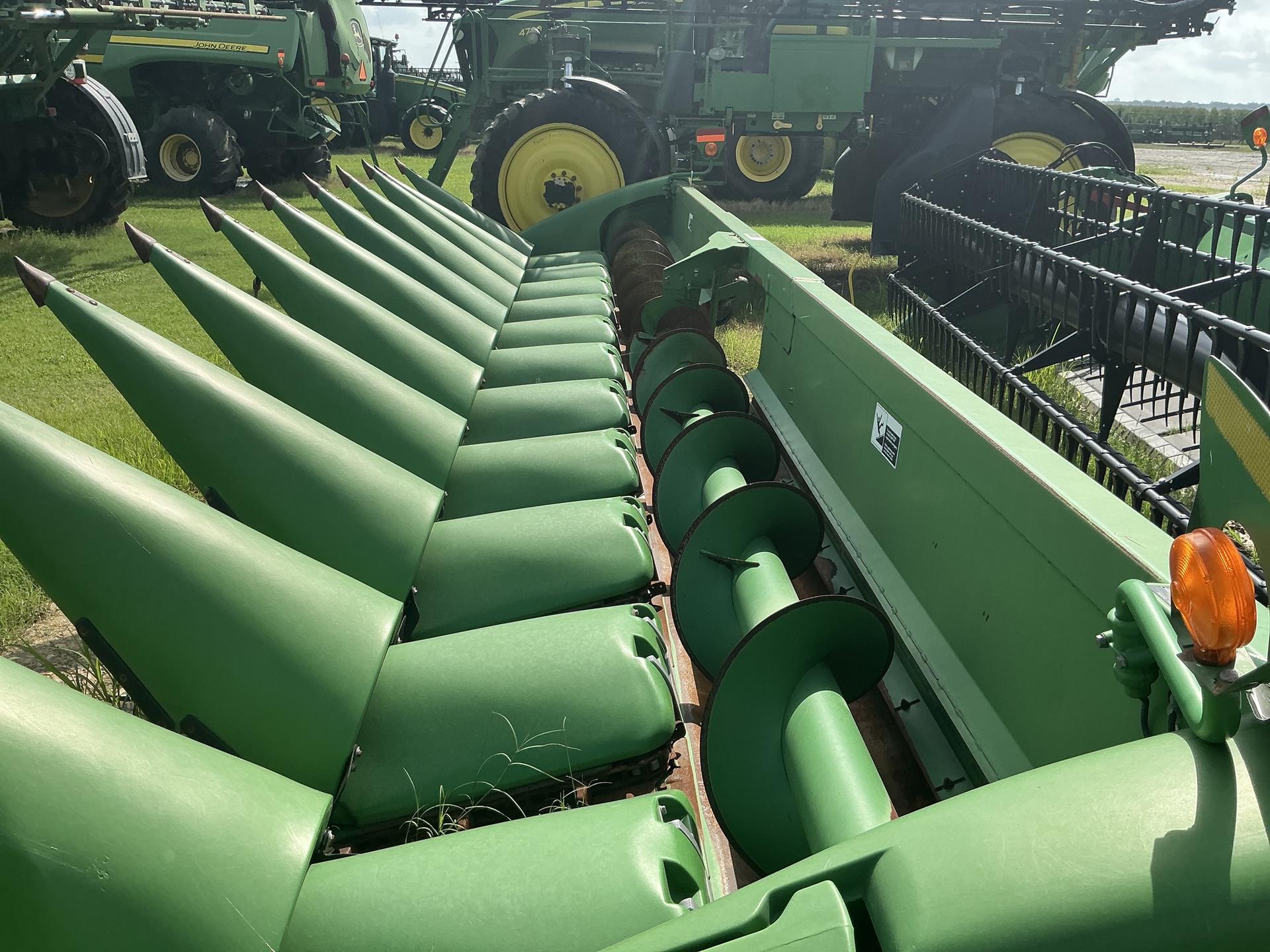 2011 John Deere 612C Image