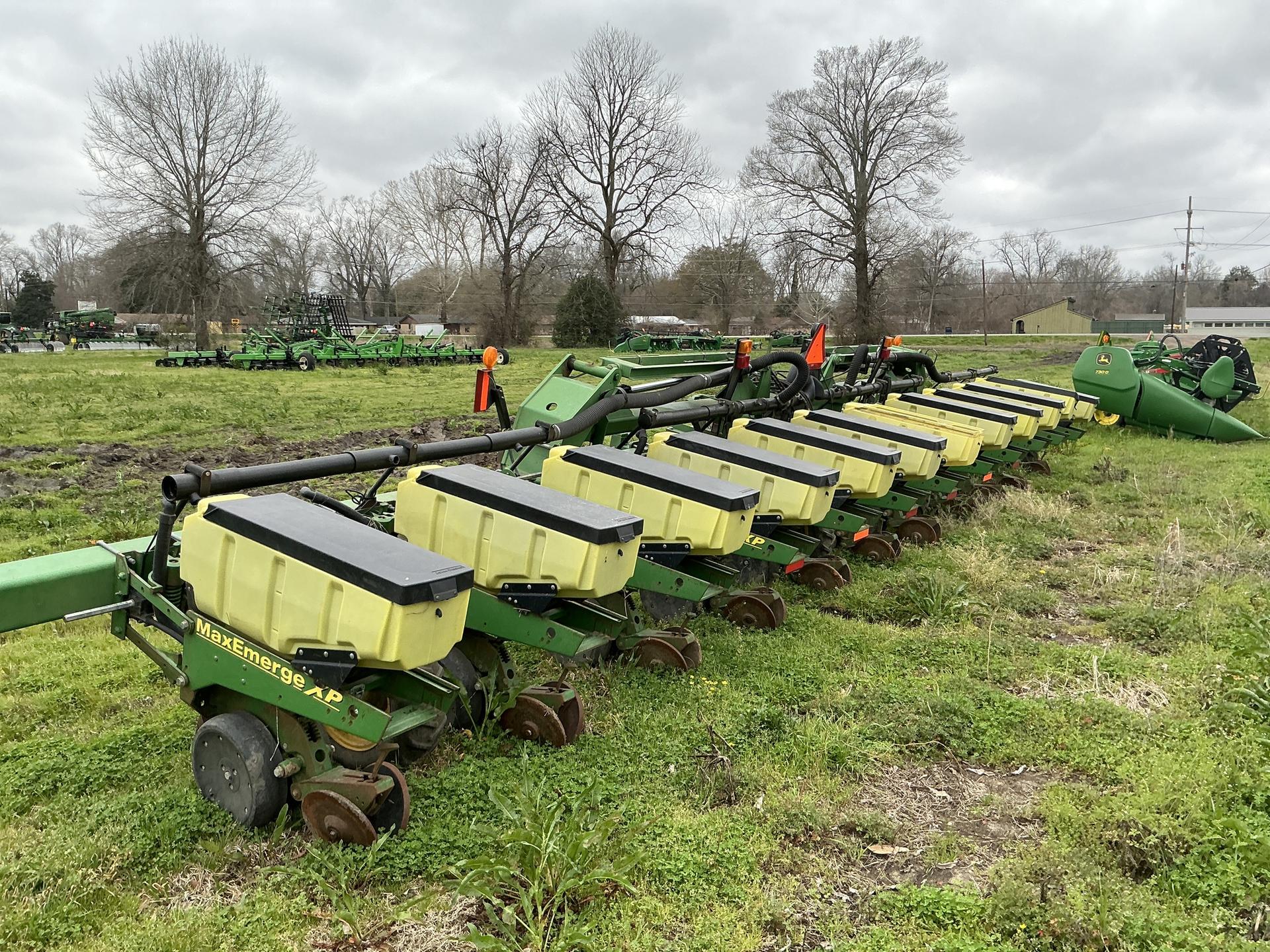 2007 John Deere 1720 Image