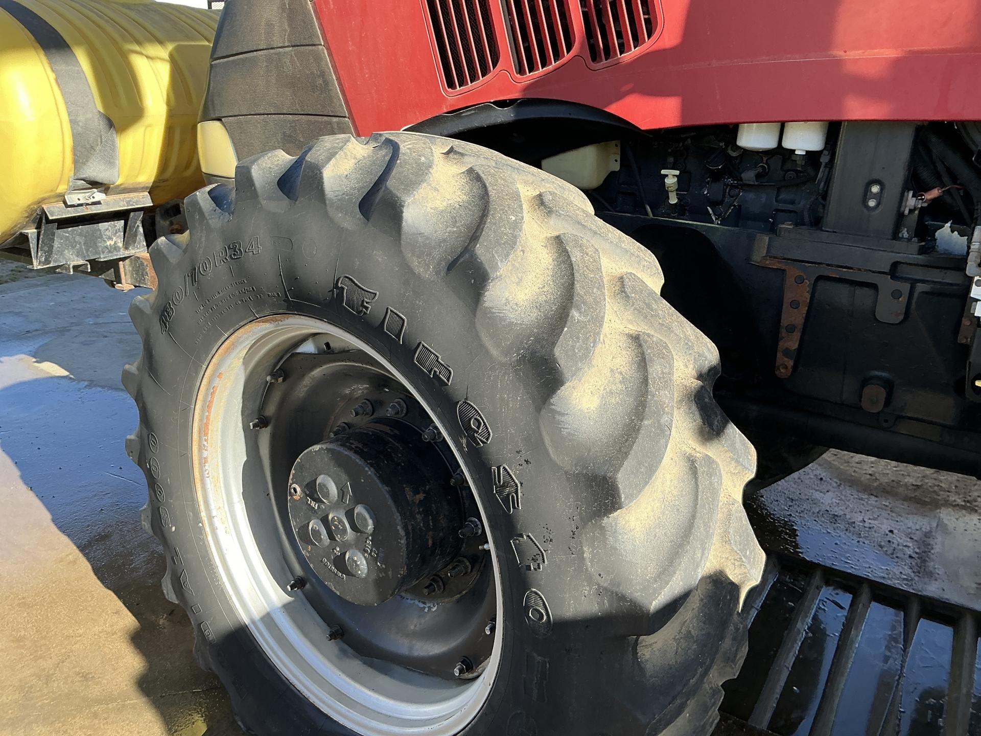 2010 Case IH MX 305 Image
