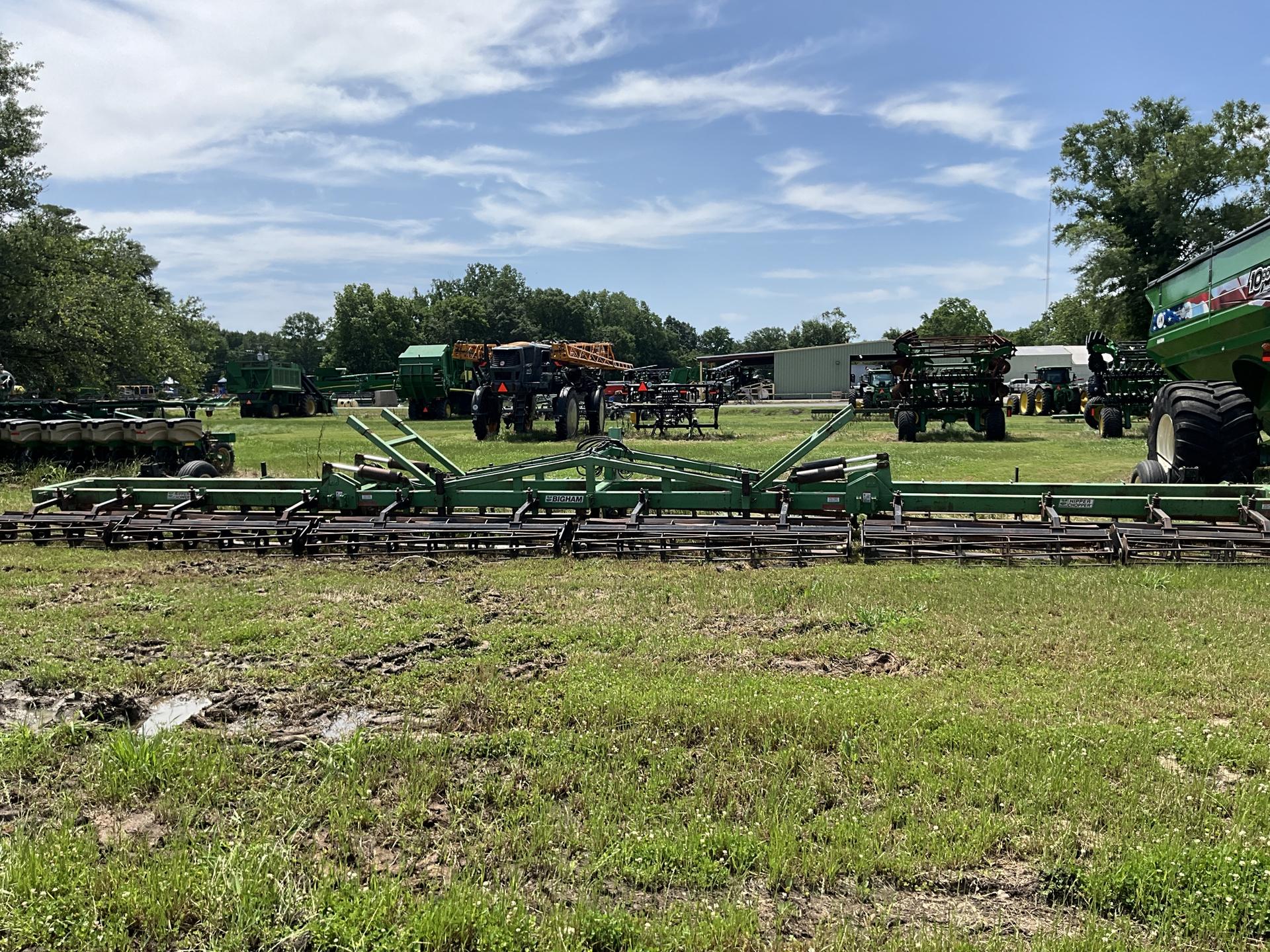 2018 Bigham Brothers HC46FX 18ROW30 Image