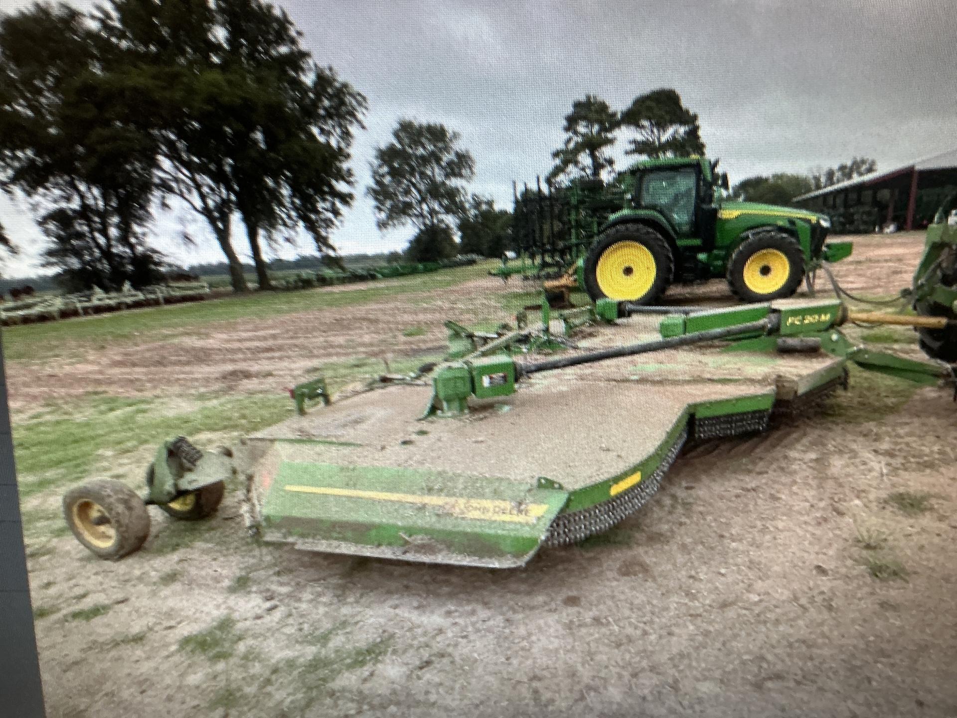 2023 John Deere FC20M Image