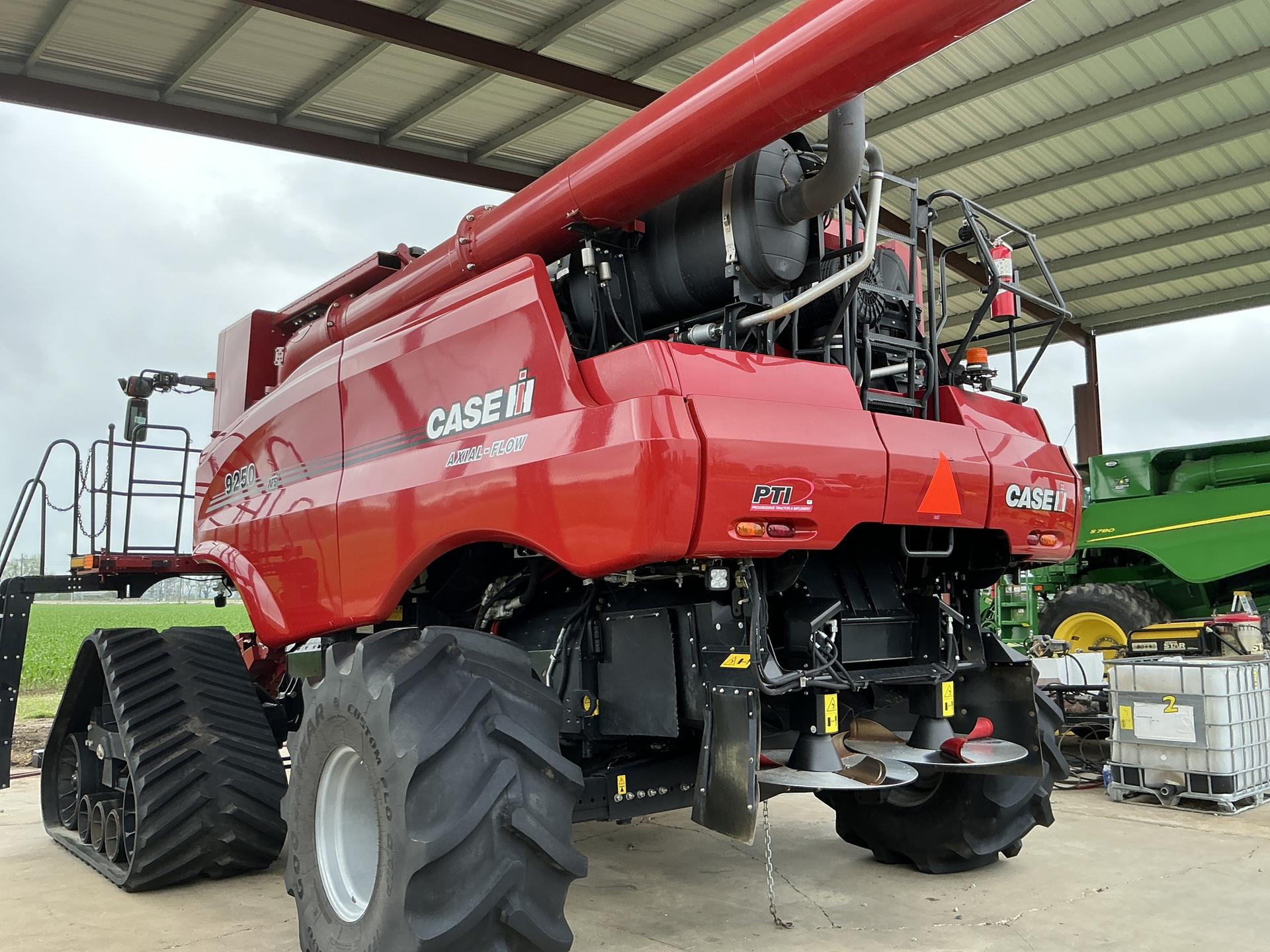 2022 John Deere 9250 Image