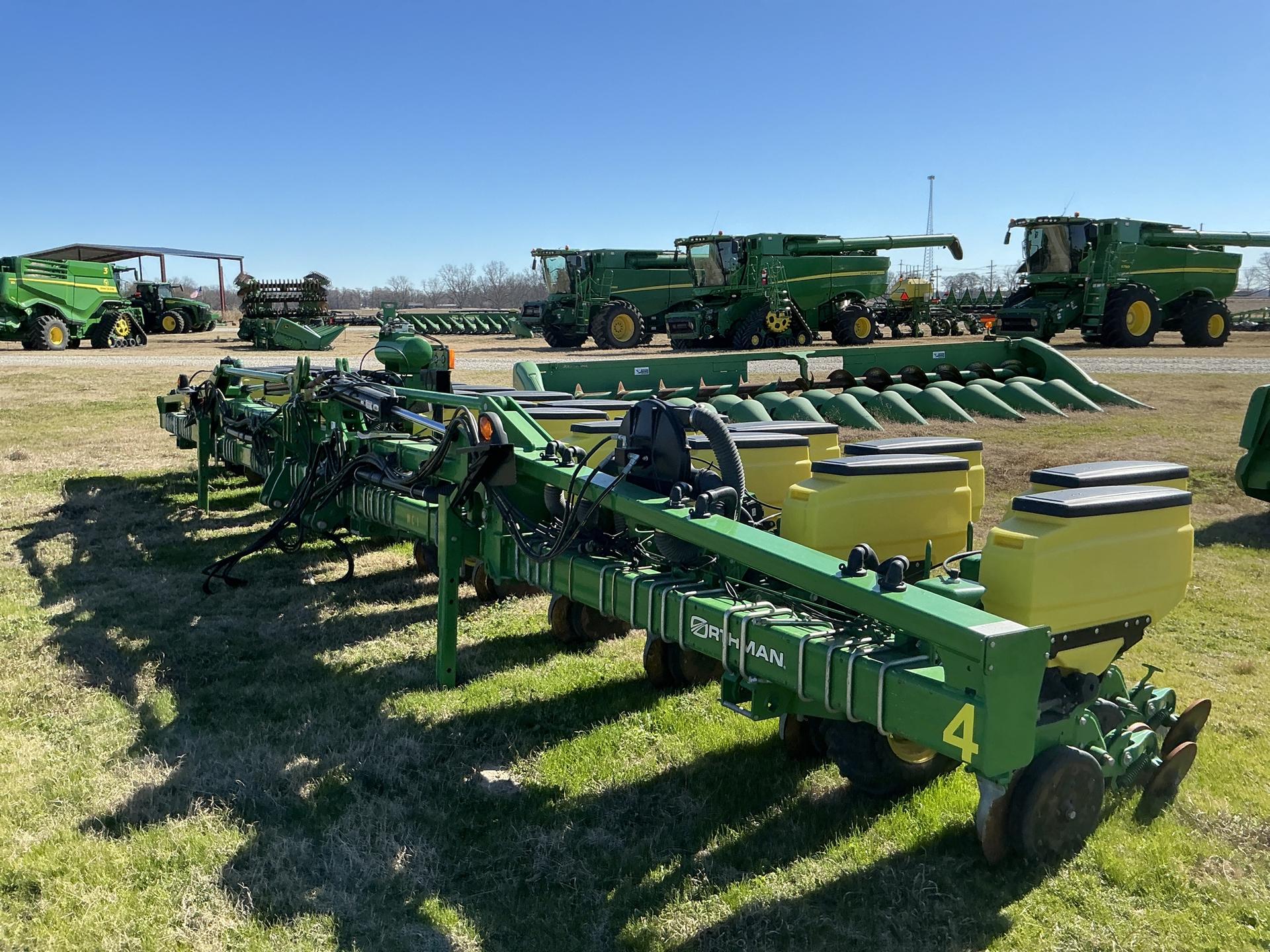 2016 John Deere ORTHMAN DR12 twin row Image