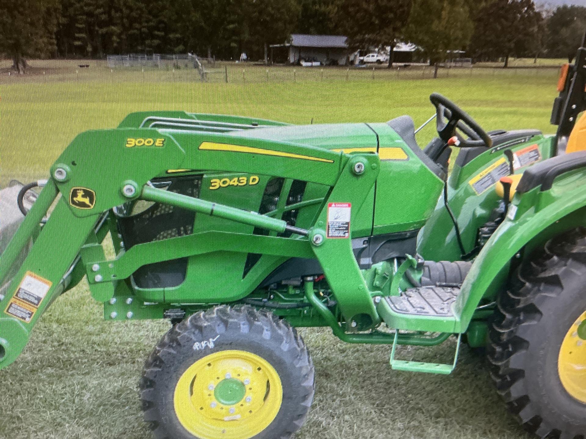 2023 John Deere 3043D Image