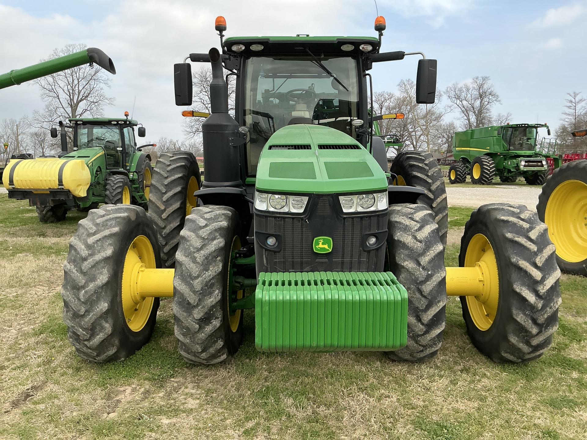 2019 John Deere 8295R Image