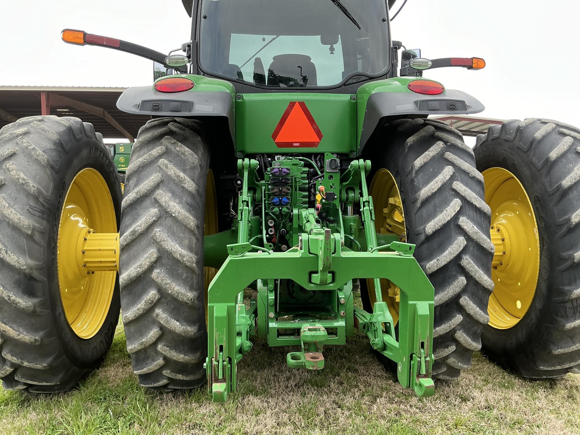 2019 John Deere 8295R Image