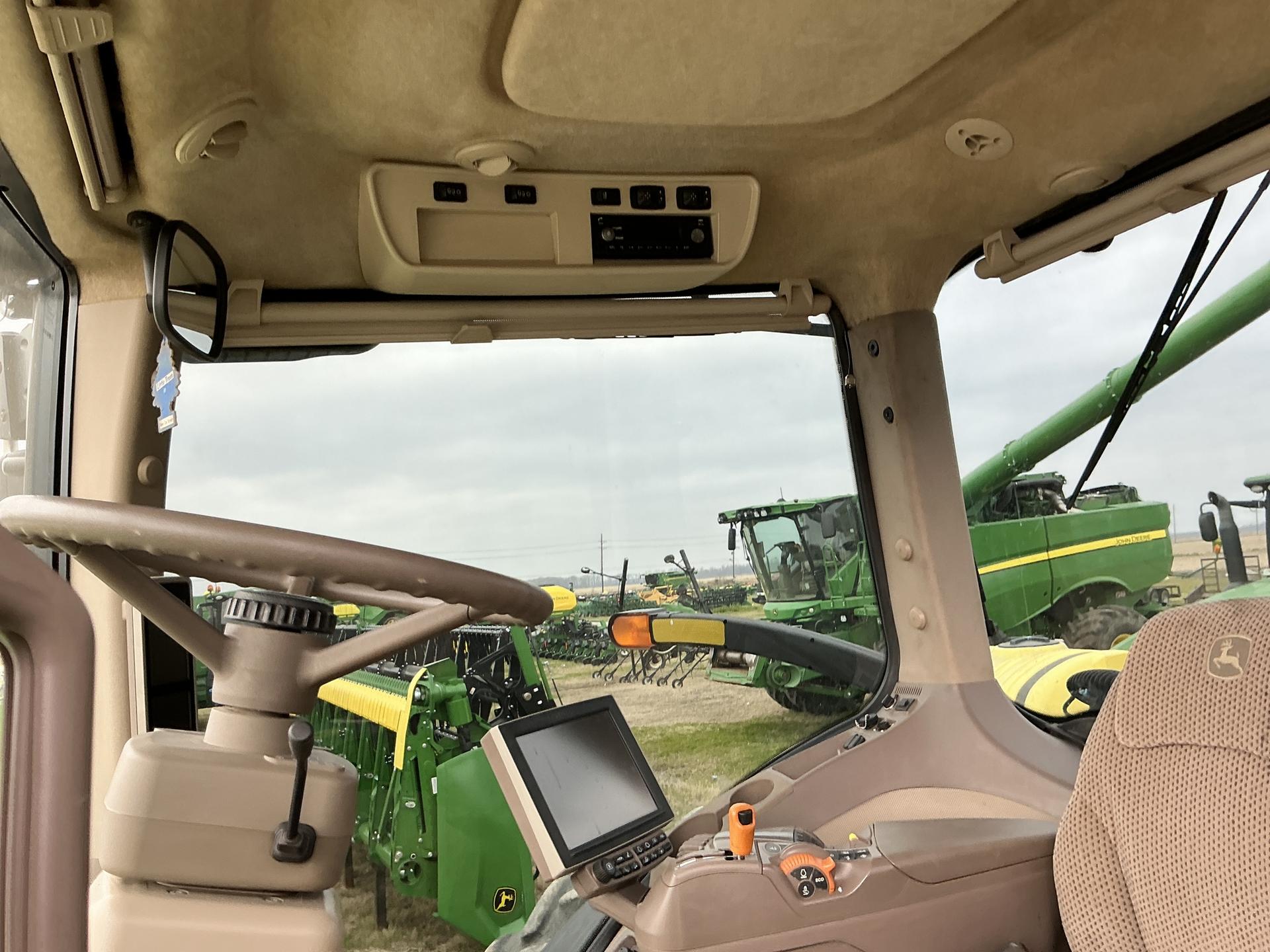 2019 John Deere 8295R Image