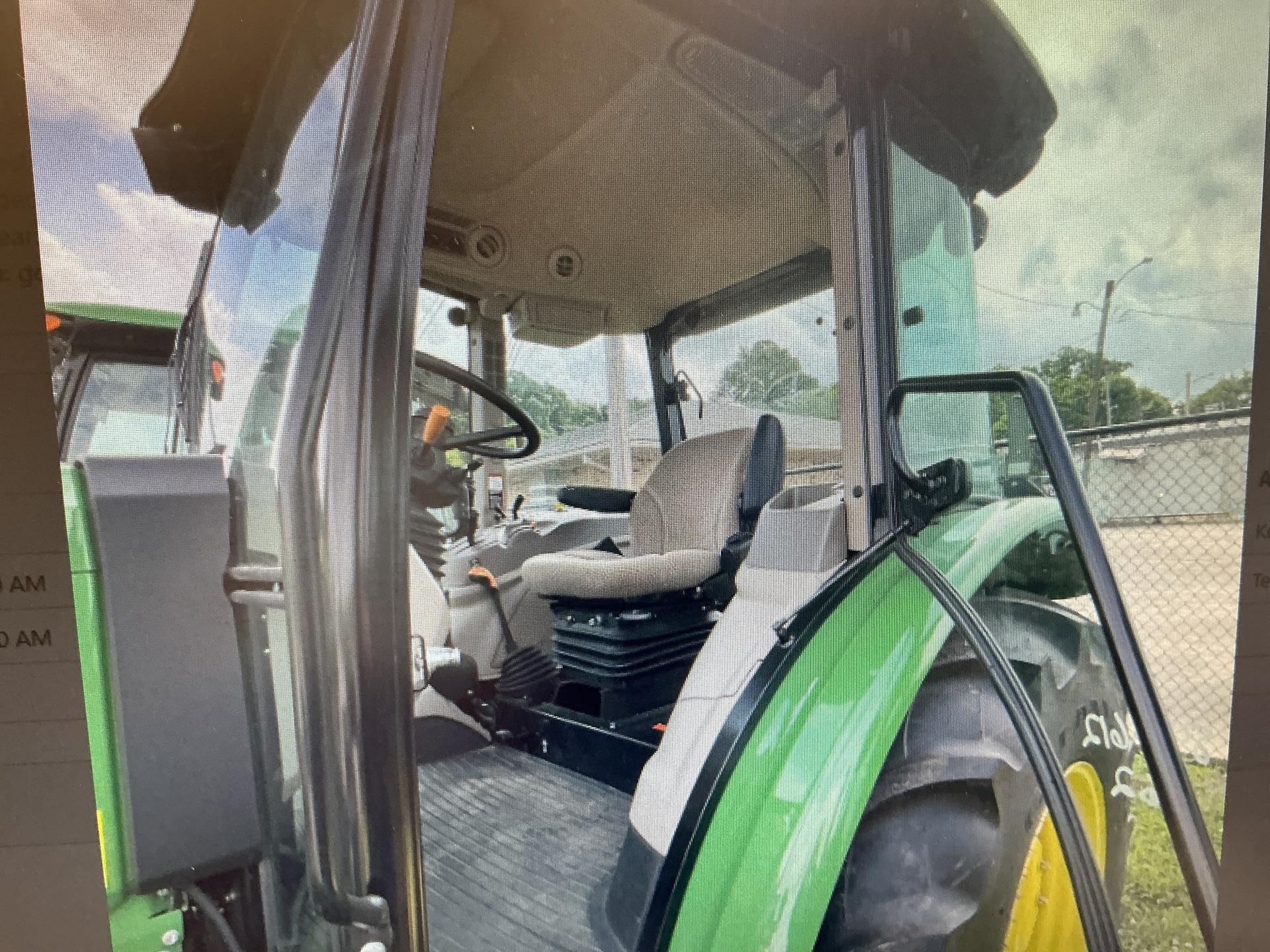 2024 John Deere 5090E Image