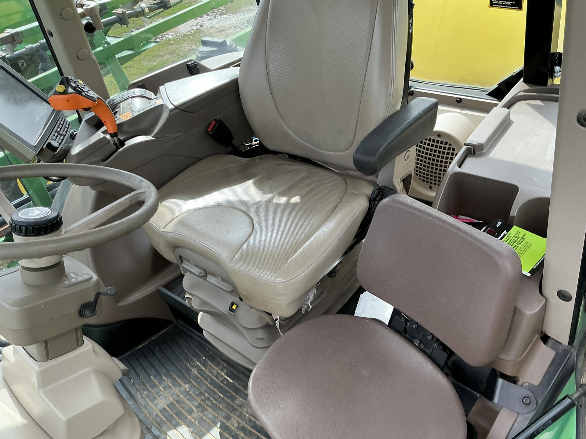 2018 John Deere R4023 Image