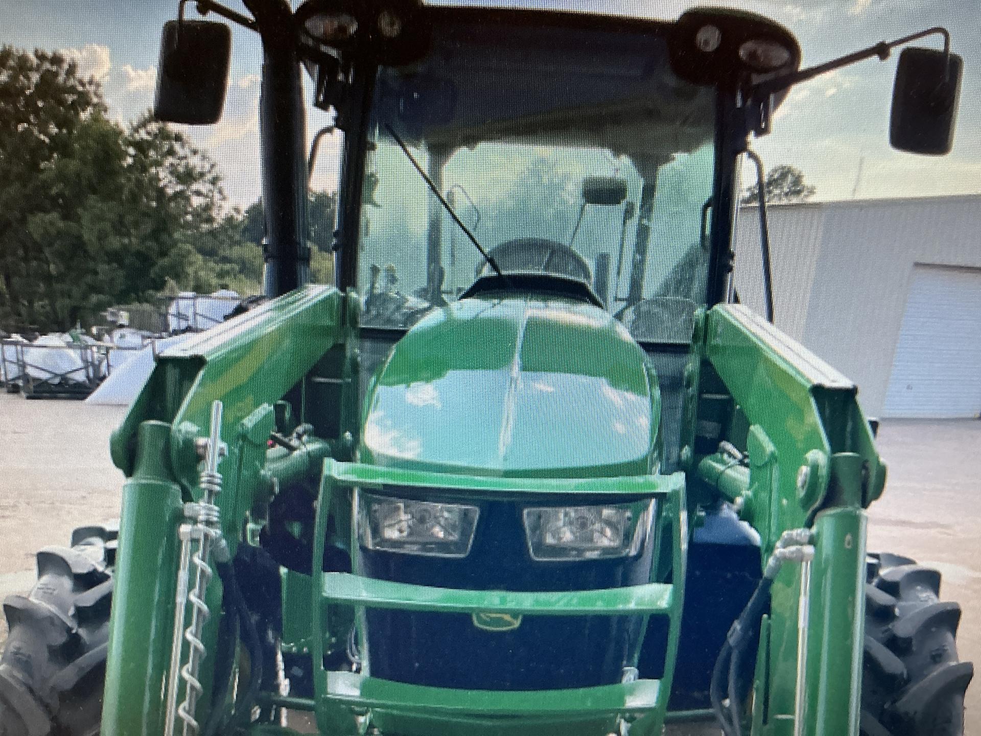 2023 John Deere 5100M Image