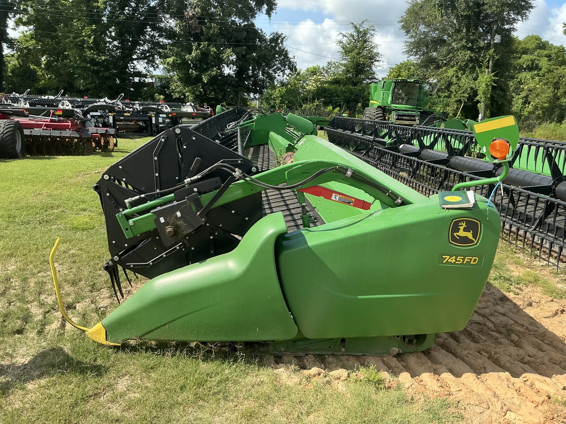 2020 John Deere 745FD Image