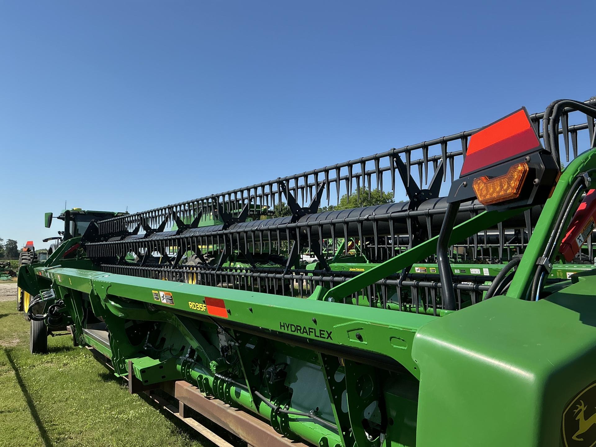 2022 John Deere RD35F Image