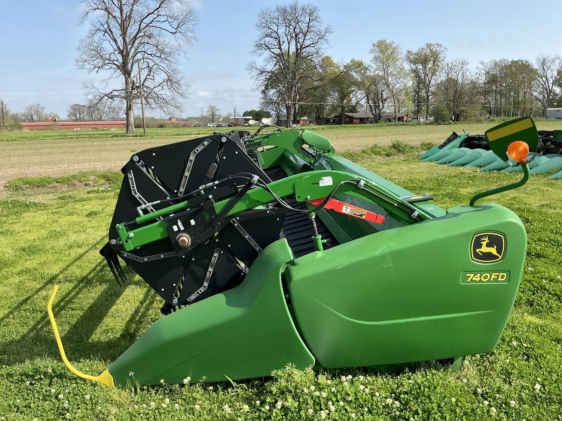 2020 John Deere 740FD Image