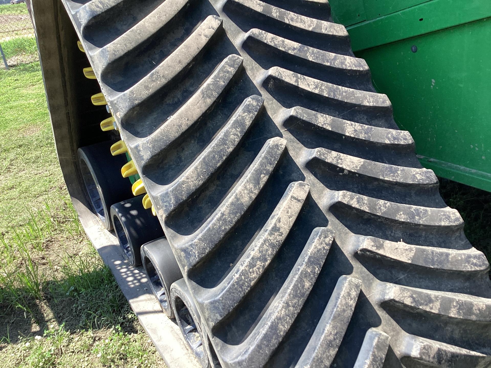2020 John Deere S780 Image