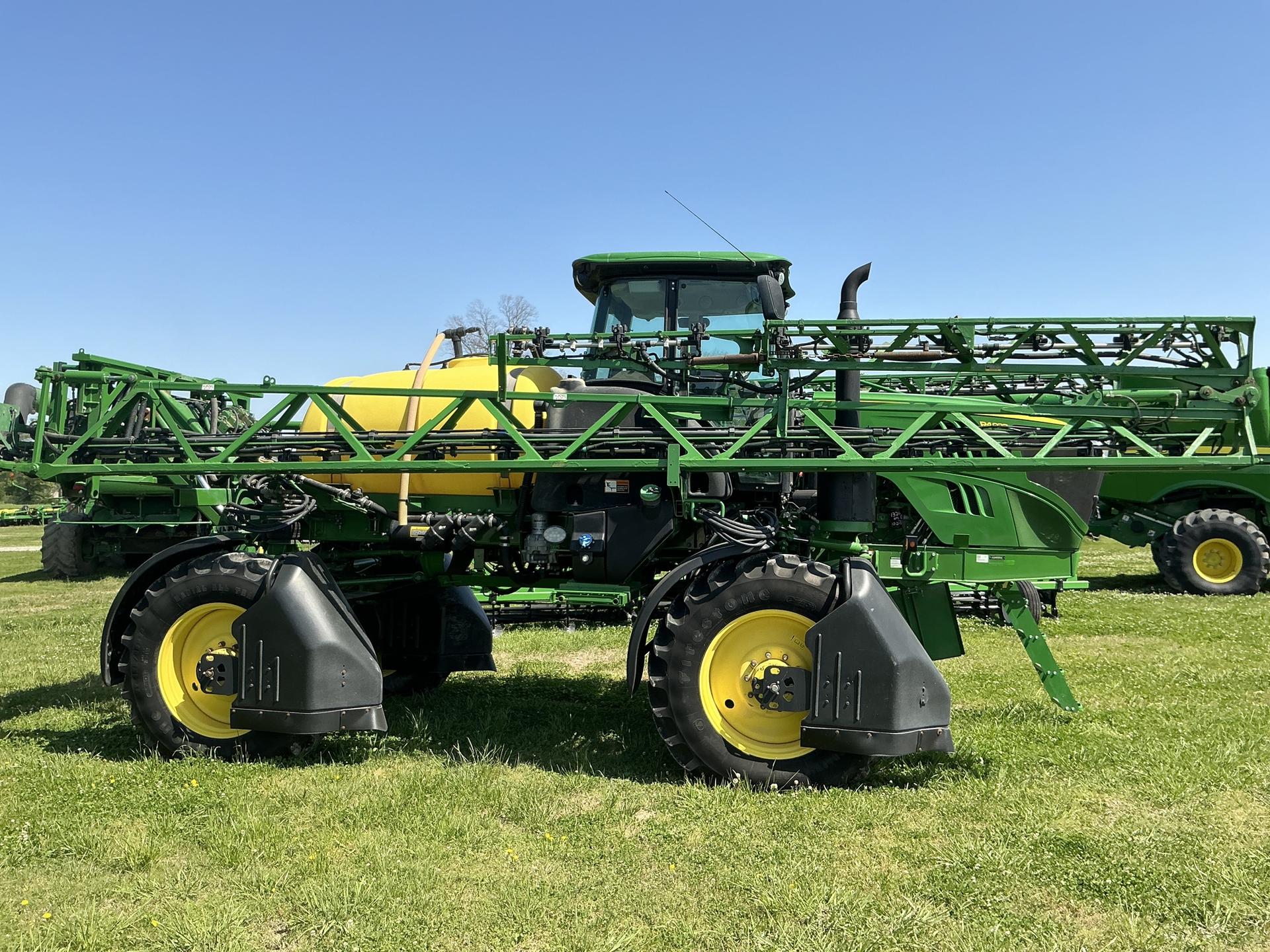 2018 John Deere R4023 Image