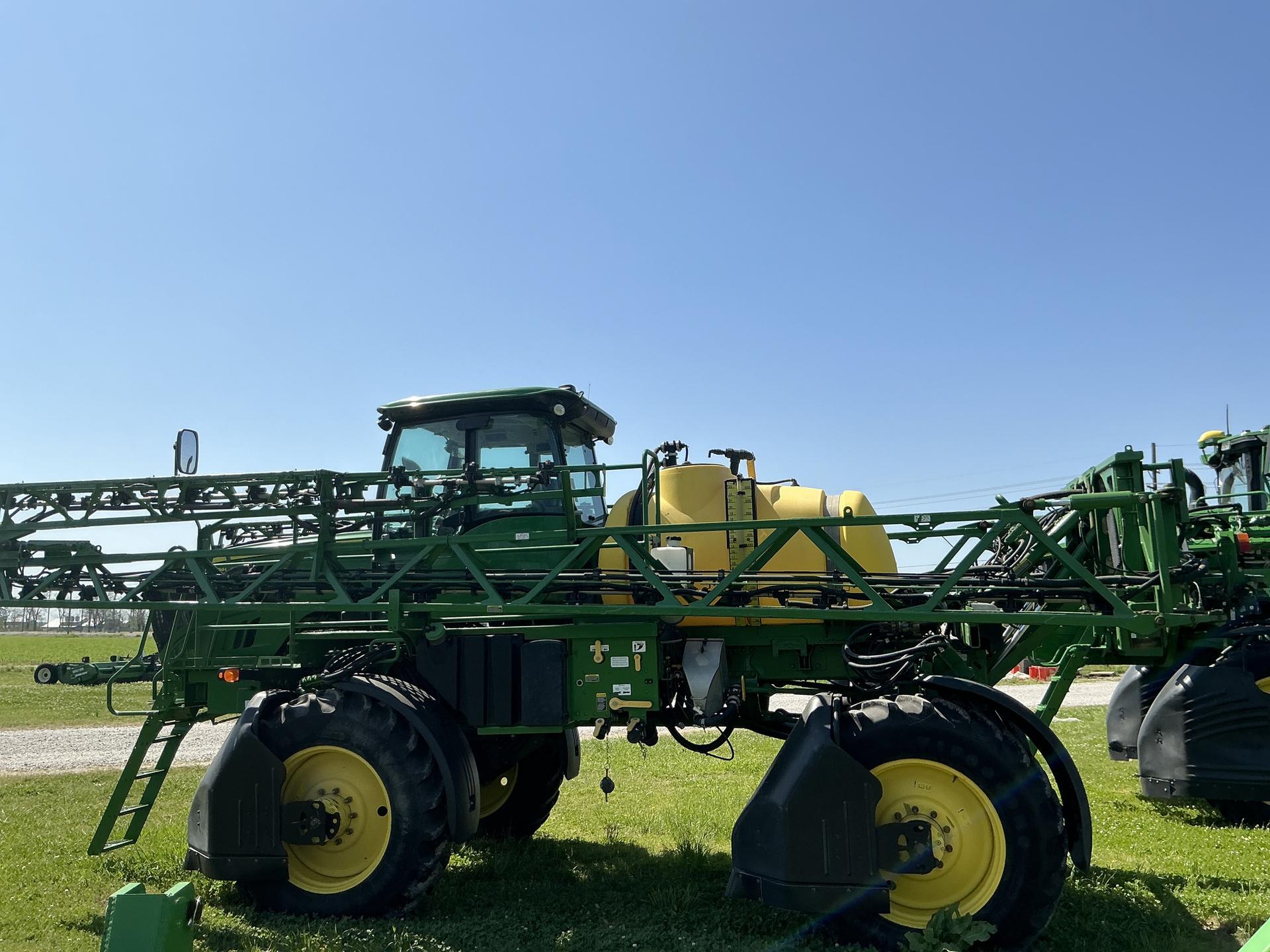 2018 John Deere R4023 Image