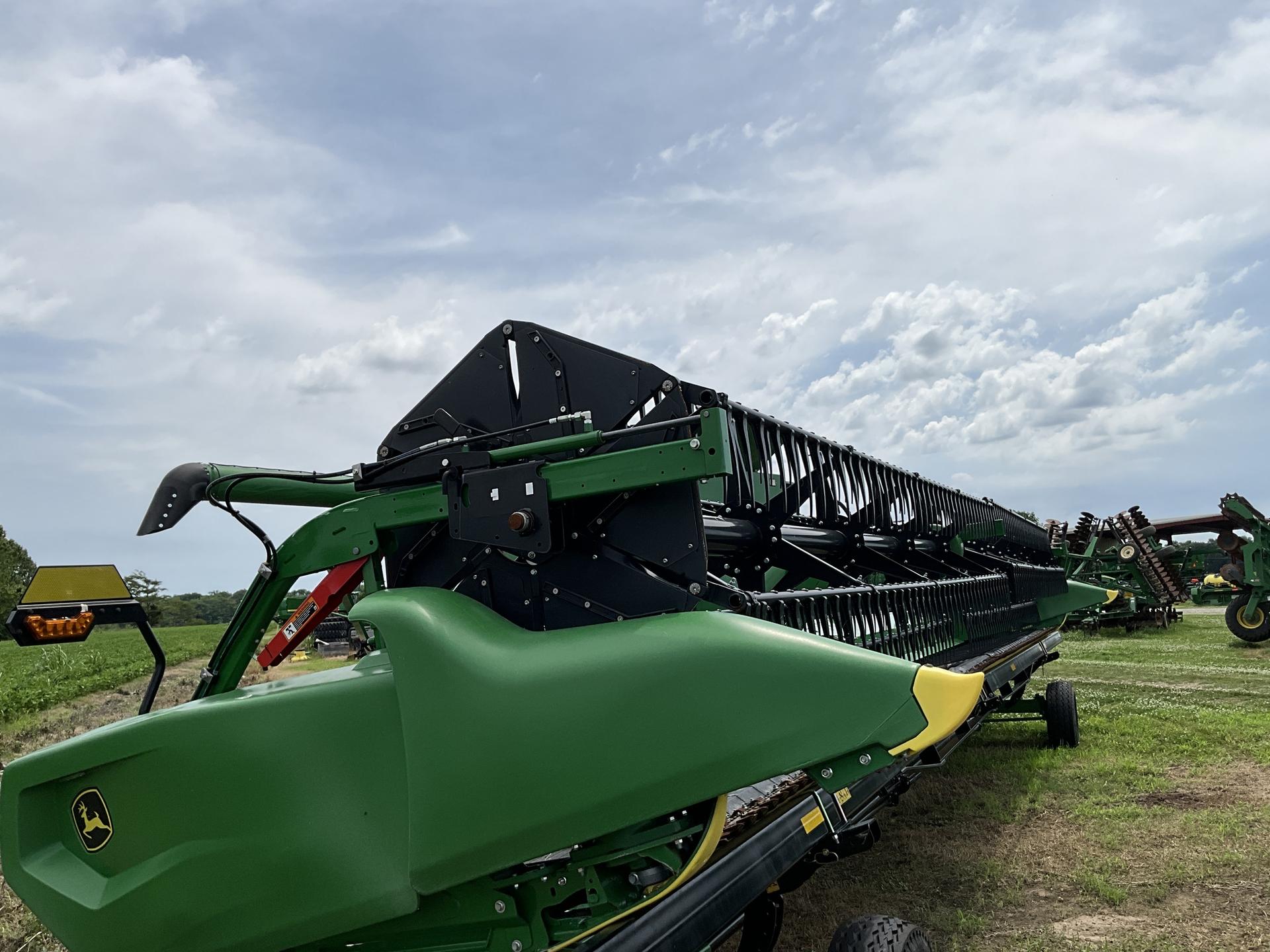 2023 John Deere RD40F Image