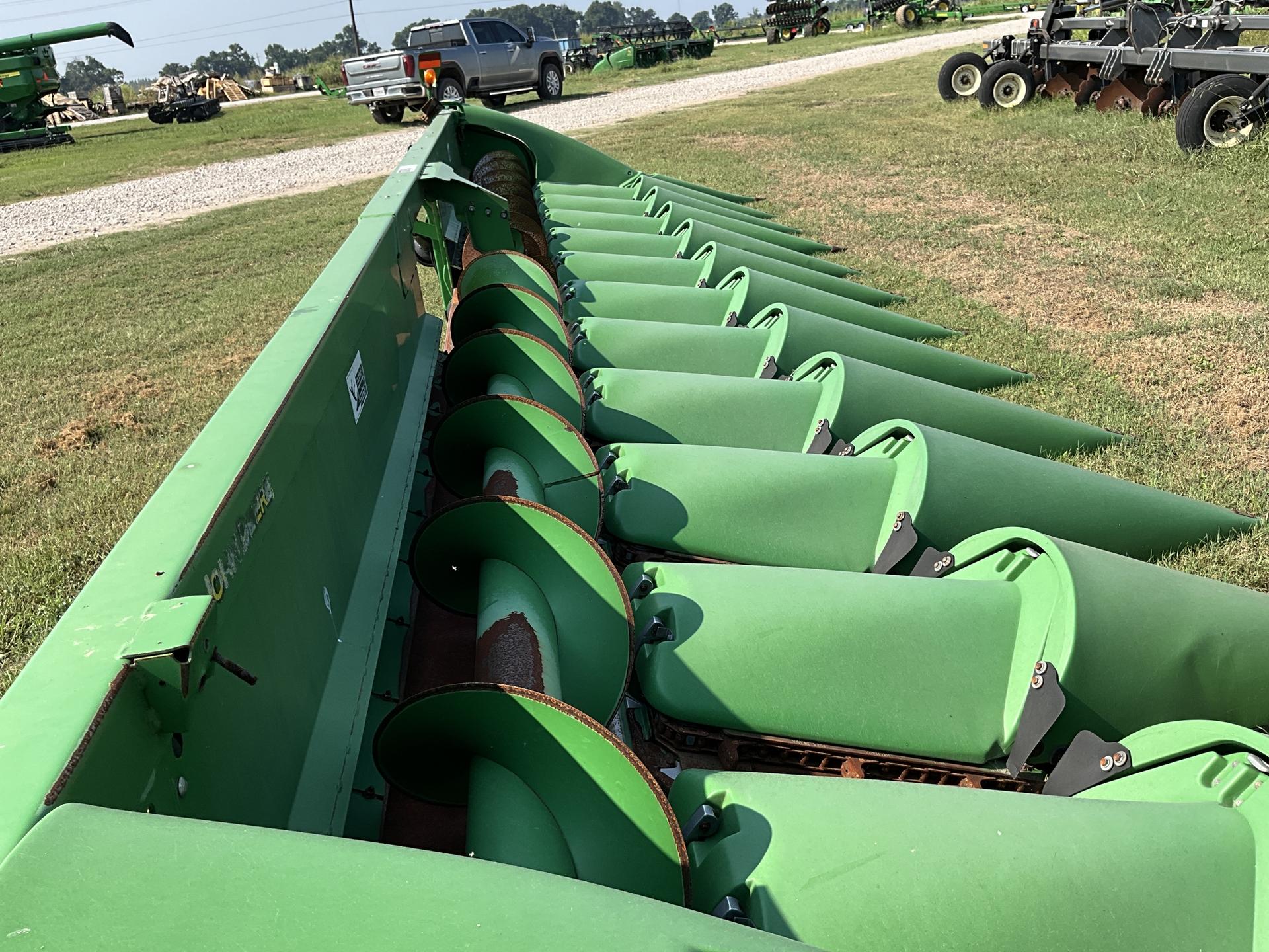 2011 John Deere 612C Image