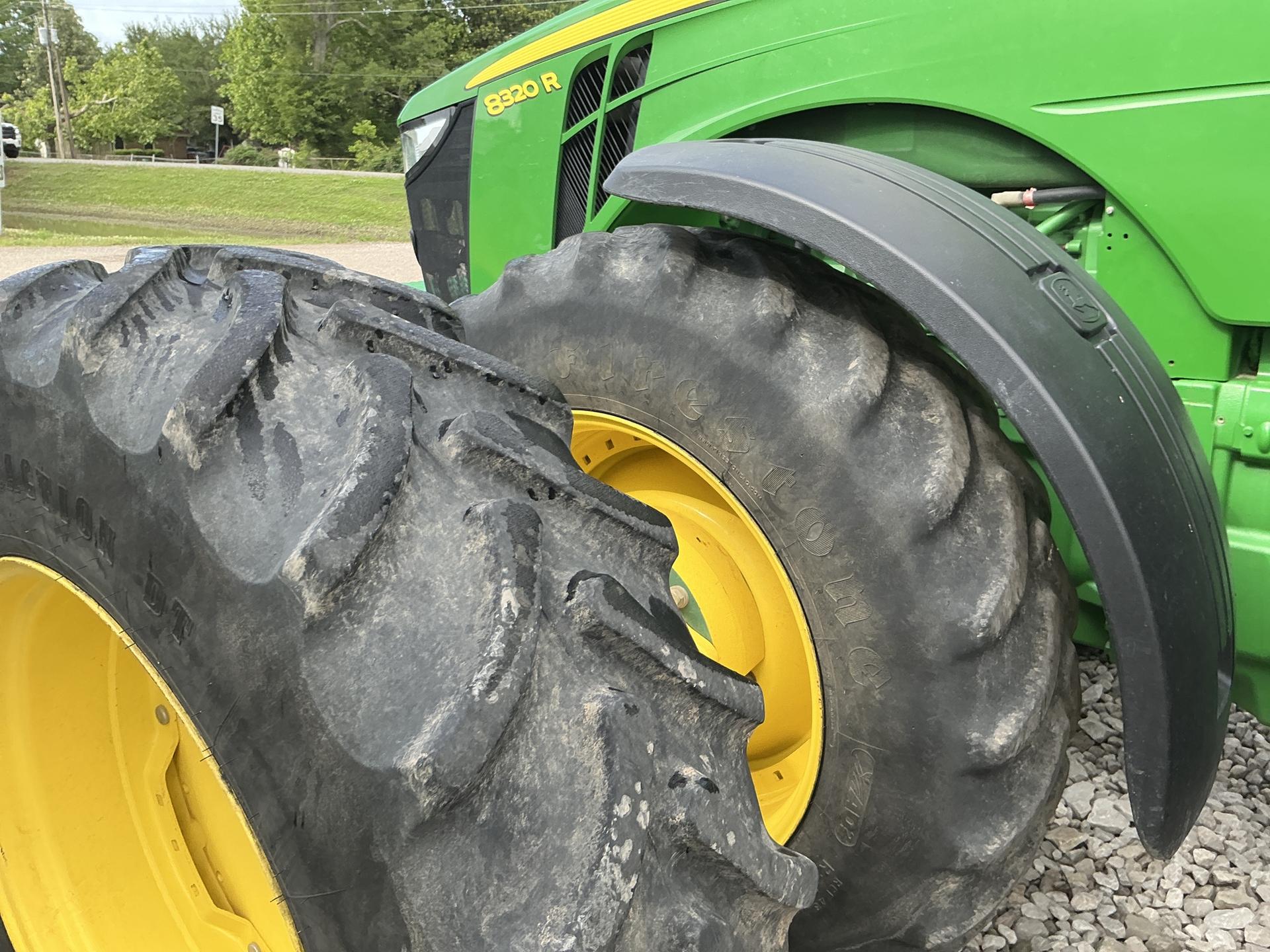 2020 John Deere 8320R Image
